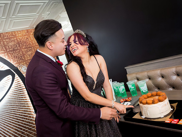 Taco Bell Cantina Wedding & Elopement Photography | Las Vegas Strip