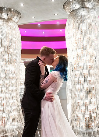 Taco Bell Cantina Wedding & Elopement Photography | Las Vegas Strip