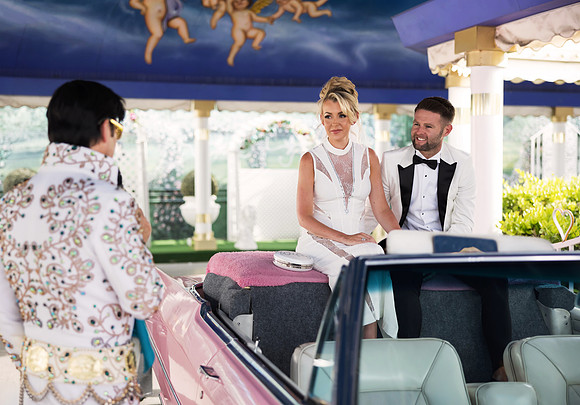 Tunnel of Love Wedding & Vow Renewal Photography | Las Vegas