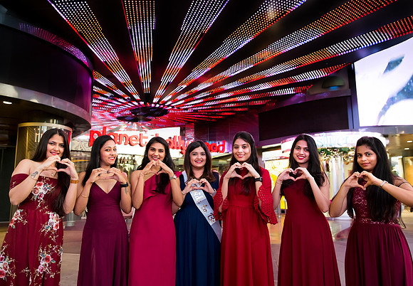 Planet Hollywood Chauffeured Bachelorette Photo Shoot | Las Vegas Strip