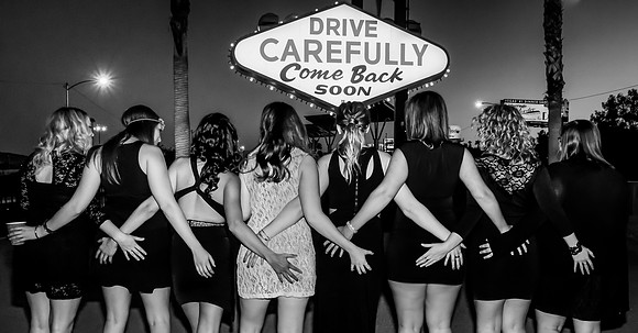 Vegas Sign Chauffeured Bachelorette Photo Shoot | Las Vegas Strip