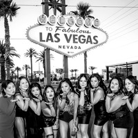 Vegas Sign Chauffeured Bachelorette Photo Shoot | Las Vegas Strip