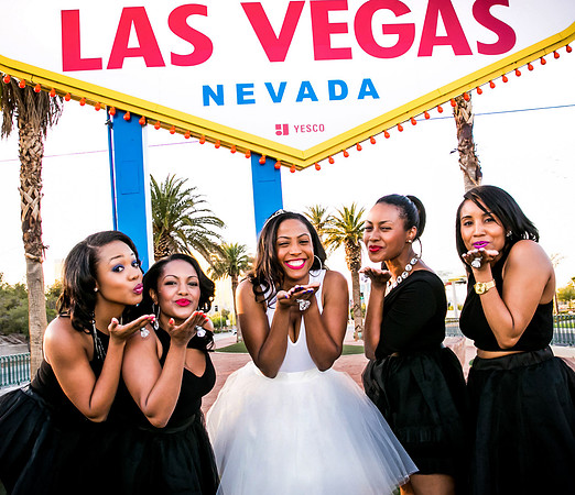 Vegas Sign Chauffeured Bachelorette Photo Shoot | Las Vegas Strip