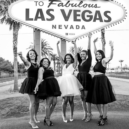 Vegas Sign Chauffeured Bachelorette Photo Shoot | Las Vegas Strip