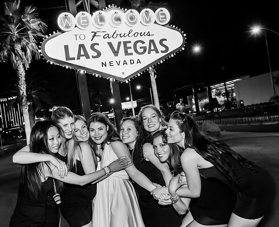 Vegas Sign Chauffeured Bachelorette Photo Shoot | Las Vegas Strip