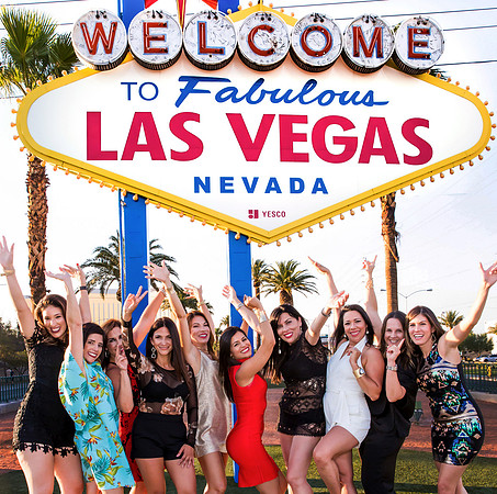 Vegas Sign Chauffeured Bachelorette Photo Shoot | Las Vegas Strip