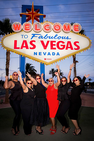 Vegas Sign Chauffeured Bachelorette Photo Shoot | Las Vegas Strip