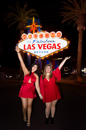 Vegas Sign Chauffeured Bachelorette Photo Shoot | Las Vegas Strip