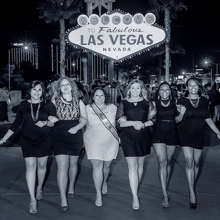 Vegas Sign Chauffeured Bachelorette Photo Shoot | Las Vegas Strip