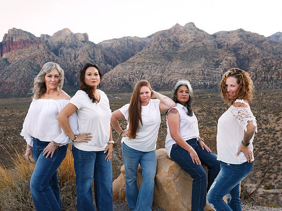 Red Rock Canyon Photo Shoots | Las Vegas Desert Photography