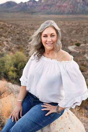 Red Rock Canyon Photo Shoots | Las Vegas Desert Photography