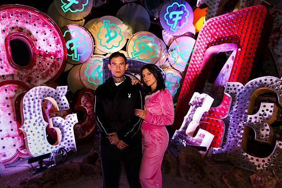Neon Museum Photo Shoots | Couples, Families & Engagements | Las Vegas