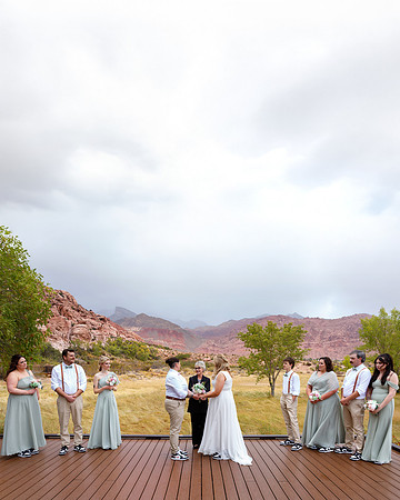 Red Rock Canyon Elopement & Wedding Photography | Las Vegas