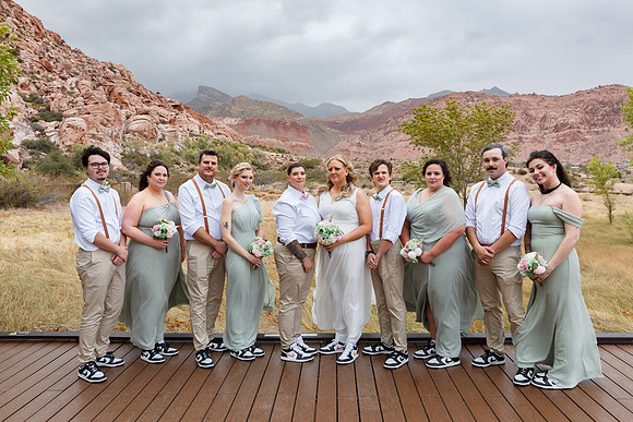 Red Rock Canyon Elopement & Wedding Photography | Las Vegas