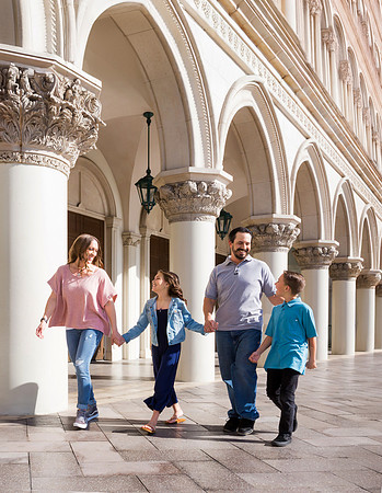 Las Vegas Strip Group Photo Shoots for Friends & Family | Glitter Lens Photography