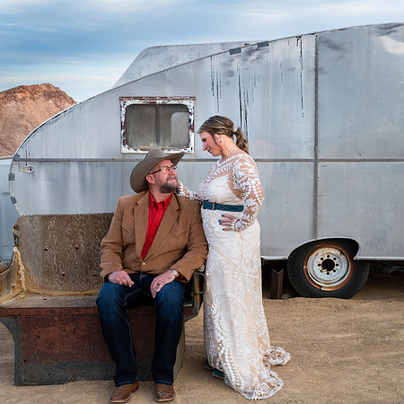 Nelson Ghost Town Photo Shoots | Couples, Families & Engagements | Nevada
