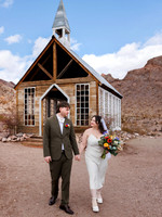 Nelson Ghost Town Photo Shoots | Couples, Families & Engagements | Nevada