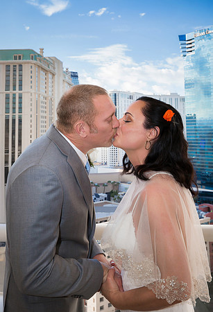 Cosmopolitan Balcony Wedding, Elopement & Vow Renewal | Las Vegas