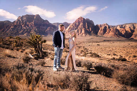 Red Rock Canyon Elopement & Wedding Photography | Las Vegas