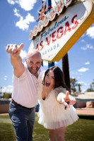 Welcome to Fabulous Las Vegas Sign Chauffeured Photo Shoot