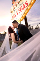 Welcome to Fabulous Las Vegas Sign Chauffeured Photo Shoot