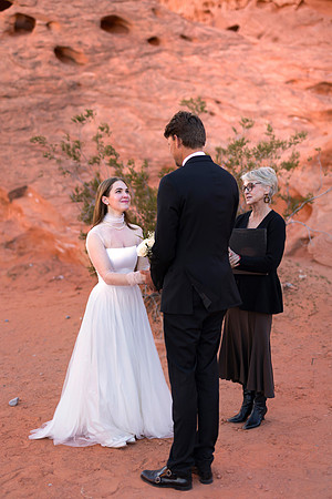 Valley of Fire Weddings & Elopements