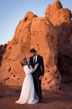 Valley of Fire Weddings & Elopements