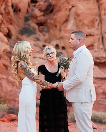 Valley of Fire Weddings & Elopements