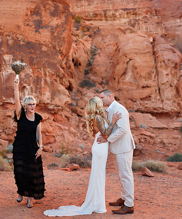 Valley of Fire Weddings & Elopements
