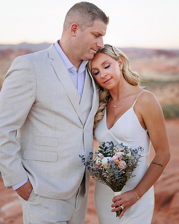 Valley of Fire Weddings & Elopements