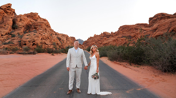 Valley of Fire Weddings & Elopements