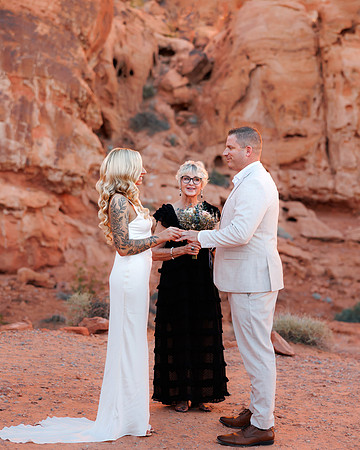 Valley of Fire Weddings & Elopements