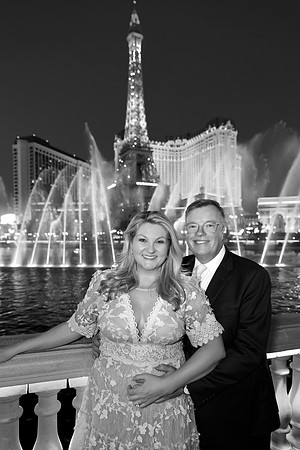 Proposal Photography | Las Vegas Strip Surprise Proposals