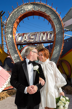 Neon Museum Wedding Photography | Las Vegas Boneyard Weddings