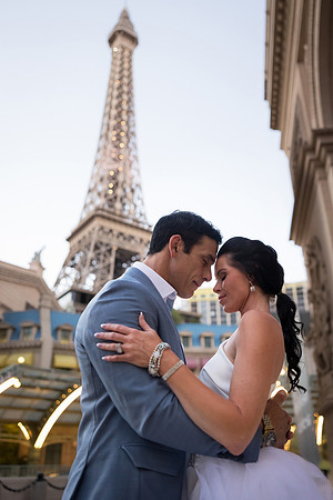 Paris Las Vegas Chauffeured Photo Shoot | Eiffel Tower