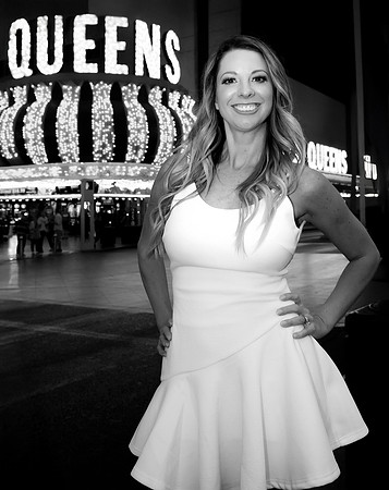 Fremont Street Chauffeured Bachelorette Photo Shoot | Downtown Las Vegas