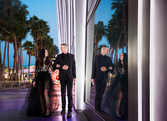 Cosmopolitan Chauffeured Photo Shoot | Las Vegas Strip