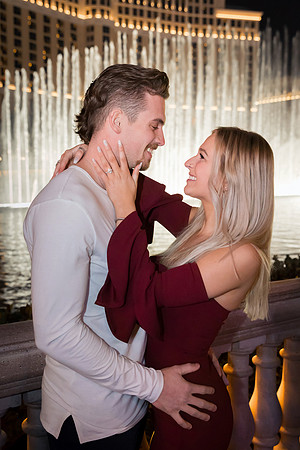 Proposal Photography | Las Vegas Strip Surprise Proposals