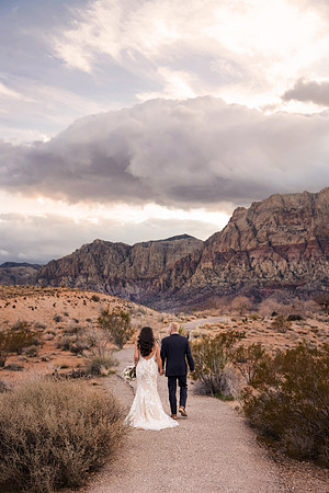 Red Rock Canyon Photo Shoots | Las Vegas Desert Photography
