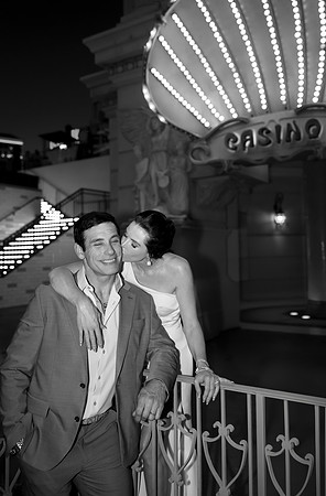 Paris Las Vegas Chauffeured Photo Shoot | Eiffel Tower