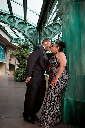 Paris Las Vegas Chauffeured Photo Shoot | Eiffel Tower