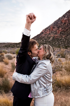 Red Rock Canyon Photo Shoots | Las Vegas Desert Photography