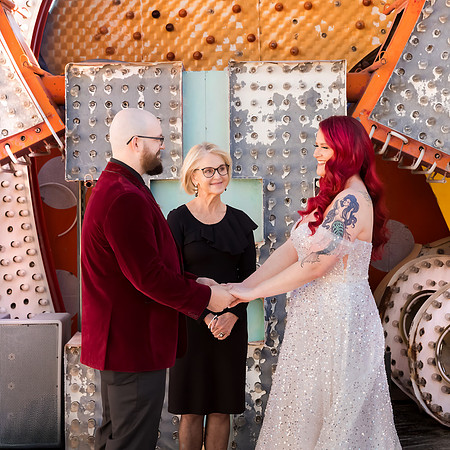 Neon Museum Wedding Photography | Las Vegas Boneyard Weddings