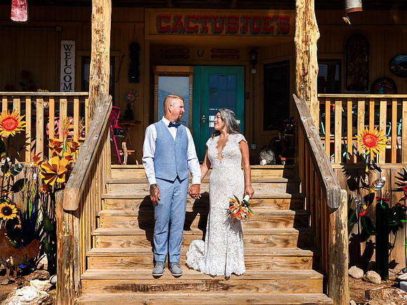 Cactus Joe’s Elopement & Wedding Photography | Las Vegas