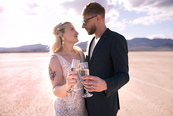 Las Vegas Desert & Dry Lake Bed Photo Shoots