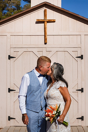 Cactus Joe’s Elopement & Wedding Photography | Las Vegas
