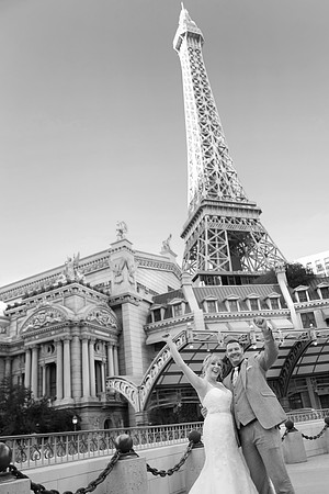 Paris Las Vegas Chauffeured Photo Shoot | Eiffel Tower
