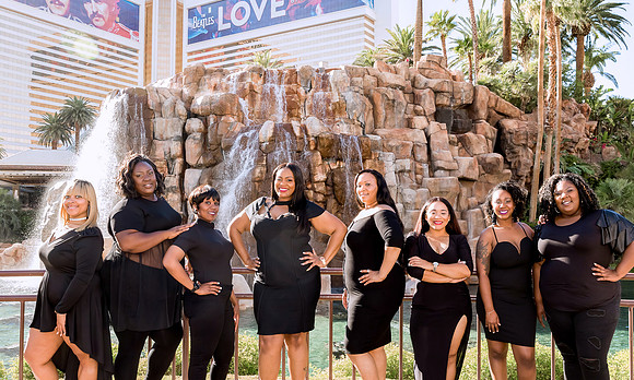 North Strip Bachelorette Photo Shoot | Venetian & Caesars Palace