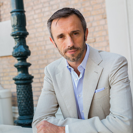 Las Vegas Professional Headshots | Glitter Lens Photography