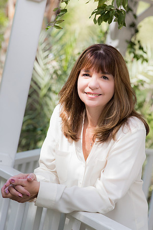 Las Vegas Professional Headshots | Glitter Lens Photography